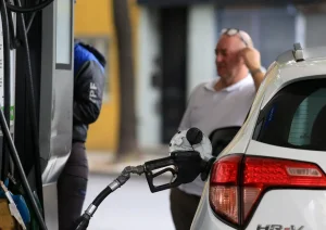 La incertidumbre por los combustibles crece en San Juan tras tres aumentos en menos de diez días