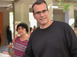 Munisaga llamó a reorganizar el peronismo y dejó guiños hacia una candidatura