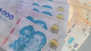 El SEC advierte por intentos de flexibilizar el pago del aguinaldo y anuncia controles en comercios