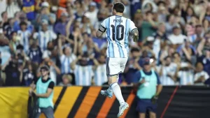 La Selección Argentina goleó a Islandia a días del debut mundialista