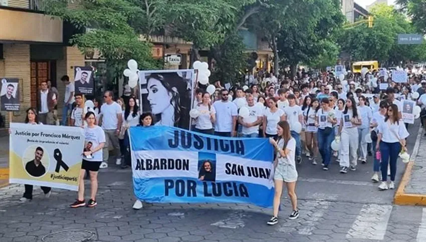 lucia rubiño marcha