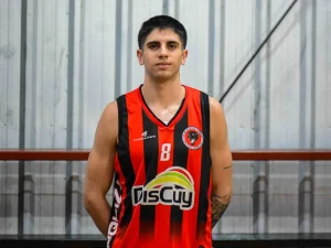 Urquiza apuesta por Nesman para fortalecer su proyecto