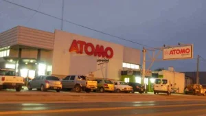 La caída del consumo golpea a los supermercados: Vea y Átomo ofrecen retiros voluntarios en San Juan