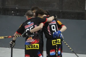 Hockey sobre patines: goles y cambios en la Superliga
