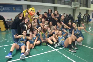 Universidad logró el tricampeonato y reafirmó su liderazgo en el básquet femenino
