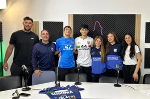 Ausonia fortalece su modelo de formación integral en el vóley