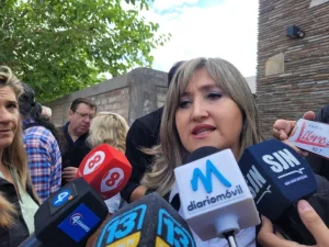 Autocrítica de Fuentes: se puso un ‘aprobado justito’ y reconoció que Educación está lejos de haber cumplido sus metas