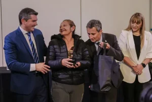 El operativo “Te veo bien” llega a Barrio Río Blanco con controles oftalmológicos y acceso a anteojos
