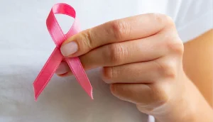 Cáncer de mama: advierten que esperar a tener síntomas puede ser demasiado tarde
